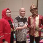 Hernoe Roespriaji Raih Penghargaan Dari Lintas Politika