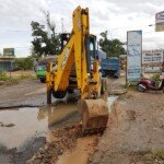 Warga Muba Urunan Perbaiki Jalan Negara dan Provinsi yang rusak