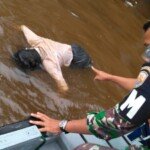 Tiga Hari Menghilang Dalam Sungai, Akhirnya Jazad Pelajar SMAN 10 Diketemukan