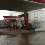 Angkot 7 Ulu Terbakar Saat Mengisi BBM dengan Kondisi Mesin Hidup
