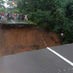 Jalan Putus Jalur Pagar Alam-Lahat, Polisi Alihkan Jalan Lewat Gumay Ulu