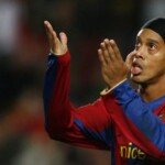 Tak Dapat Izin Pengelola GSC, Ronaldinho Batal Main di Palembang