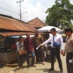 Hendak Kondangan, Mobil Dilarikan