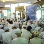 Peringatan Haul ke 7 KH M Zen Syukri, Ribuan Umat Islam Baca Zikir Zaman