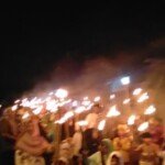 Warga dan Santri di Talang Jambe Antusias Ikuti Pawai Obor