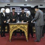 DPRD Palembang Setujui 2 Raperda Jadi Perda