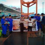 Dit Polair Polda Sumsel Bagikan Ratusan Takjil