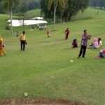 Libur Lebaran Warga Serbu Lapangan Golf Pertamina Pendopo