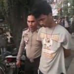 Digiring Petugas Karena Bawa Celurit Untuk Jaga Diri Dari Musuh