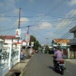 Pemilu Usai, Spanduk Masih Tersisa Dijalanan