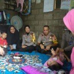 Wujud Kepedulian Kepada Masyarakat, Kapolres Kunjungi Anak Penderita Lumpuh Layu