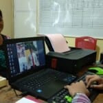 Kedapatan Bawa Sabu, Ibu Enam Anak ini Menangis