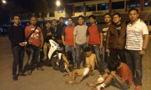 Tiga ‘Begal’ Jalan ‘Ngesot’ ke Polresta