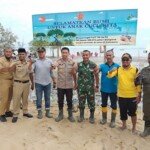 Tanam 300.074 Bibit Mangrove di Desa Kuala Raya, Ini Harapan Danlanal Dabosingkep