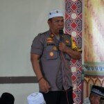 Kamtibmas Wakapolres SBB Bersama Warga Desa Latu Laksanakan Safari Jumat dan Kobar