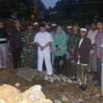 Kadis PUPR2K Samaun Dahlan Letakan Batu Pertama Pembangunan Masjid di Kelurahan Dulan Pokpok