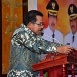 Sentil Raperda Inisiatif DPRD Belum Selesai, Bupati SBB: Bukan Tanggung Jawab Pemda