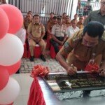 Resmikan Puskesmas, Bupati SBB Minta Tim Medis Proaktif Layani Masyarakat