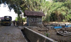 Lokasi Pelajar Blitar Bolos Sekolah, Mulai dari Warkop hingga Pemakaman