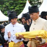 Raja Mamuju Terpukau Saksikan Ritual Masossor Manurung di Festival Maradika
