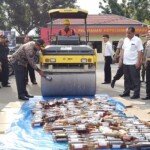 Polres Sergai Musnahkan Ratusan Miras