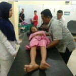 Camat Tinggi Raja Kabupaten Asahan Antar Langsung Anak Keracunan Makan