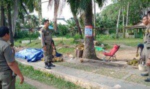 Satpol-PP Batanghari Peringatkan Pedagang Musiman di Jalan Jendral Sudirman