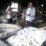 Pabrik Produksi Mi di Banyuasin Diduga Berbahan Zat Kimia dan Kecoa