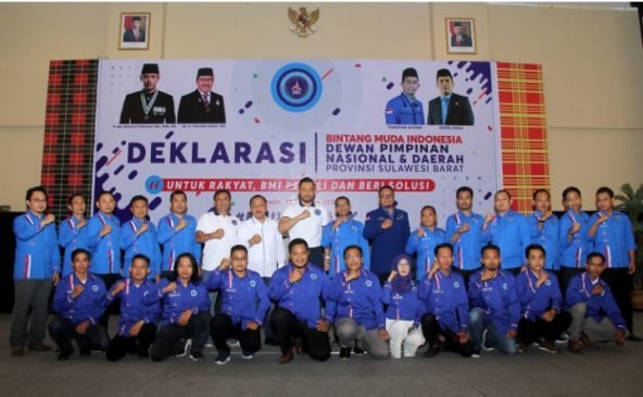 Meski Diguyur Hujan, Ribuan Simpatisan dan Kader Hadiri Deklarasi BMI