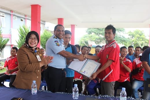 46 Warga Binaan Banyuasin Kelas II A Terima Raport Kejar Paket