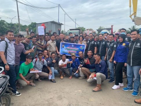 Satres Narkoba Polrestabes Palembang Periksa Urine Karyawan PT Maju Mix