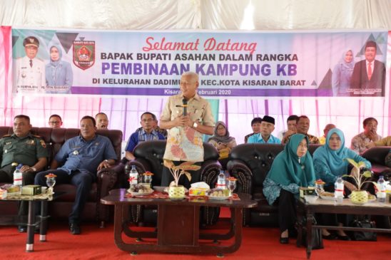 Orang Tua Harus Jadi Contoh Bagi Anak