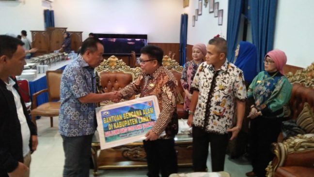 Peduli Bencana, IKBSS Kota Batam Bantu Aliran Dana