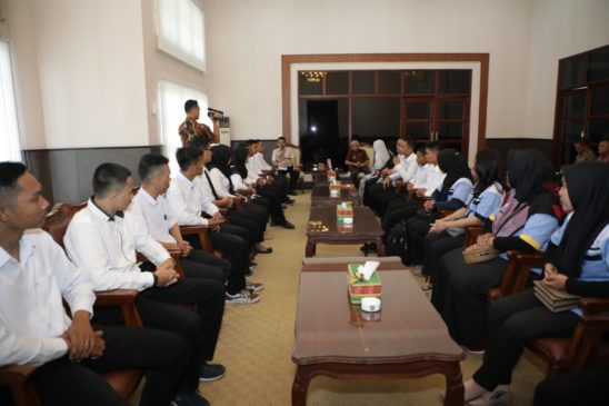 Bupati Asahan Lepas Keberangkatan 16 Orang Peserta BBPLK Bekasi