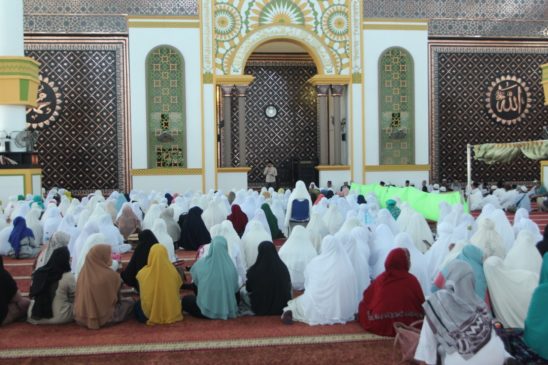 Bupati Asahan Apresiasi Zikir Akbar dan Pengukuhan Majelis Zikir Al Azka