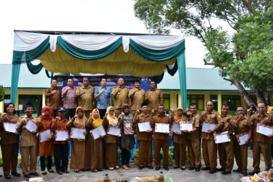 35 Sekolah di Sumut Terima Piagam Penghargaan Adiwiyata 2019