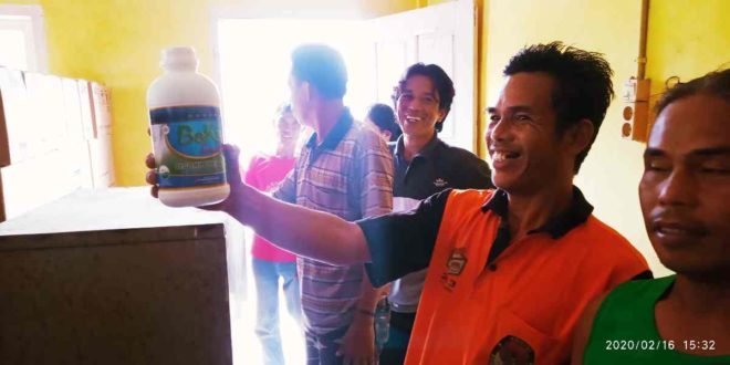 Kades Srigeni Ungkap Pemilik Ribuan Botol Pupuk Cair yang Ditemukan Warga