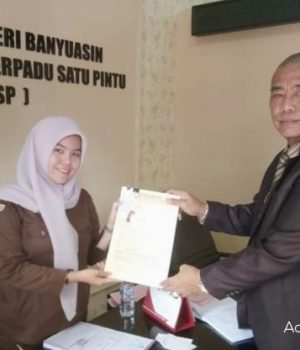 Diduga Pungli dan Selewengkan Dana Bos, Kepsek di Banyuasin Diadukan ke Kejari