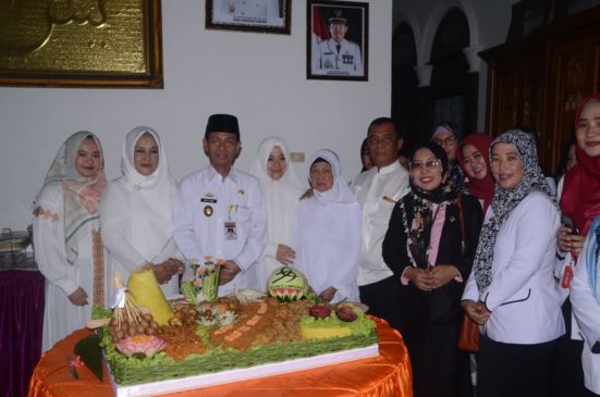 Genap Berusia 62 Tahun Bupati Lampura Syukuran