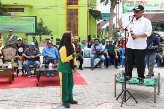 Hari Peduli Sampah, Ajak Siswa Beralih ke ‘Tumbler’