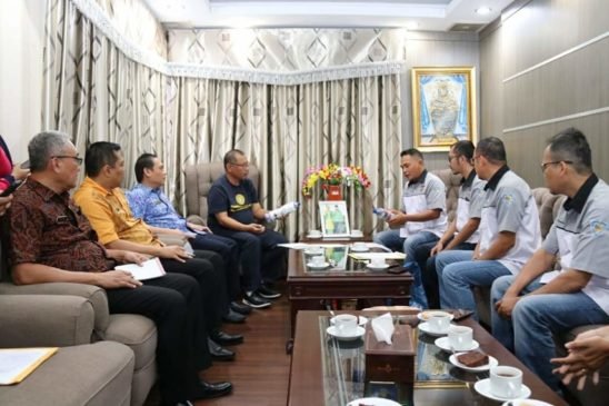 Komunitas Sepeda Motor Ajak Masyarakat Kelola Sampah Plastik