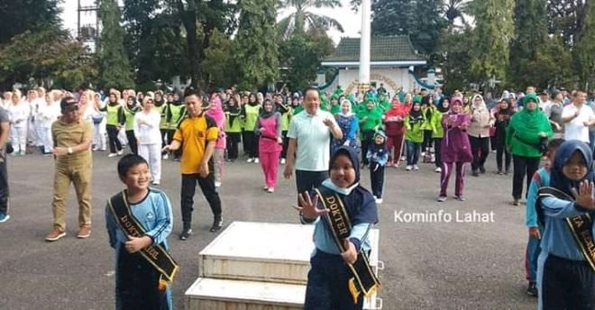 Cegah Corona, Bupati Lahat Ajak Warga Hidup Sehat