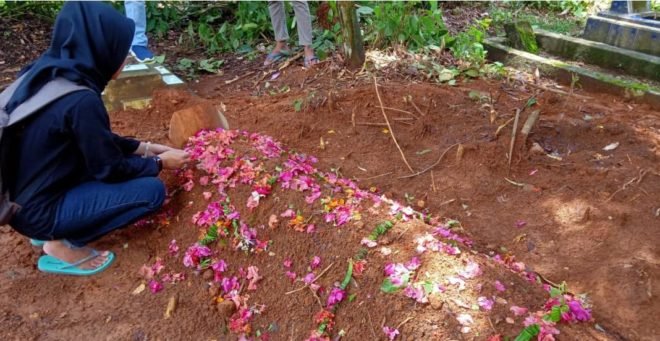 Pusara Putra dan Suriadi Jadi Lambang Perjuangan Desa Pagar Batu