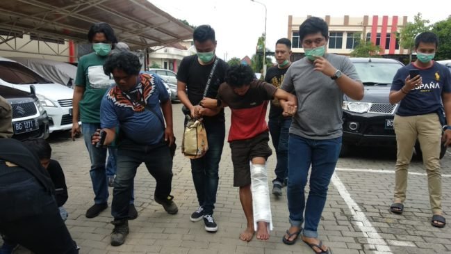 Curi Handphone Untuk ‘Dibarter’ Sabu