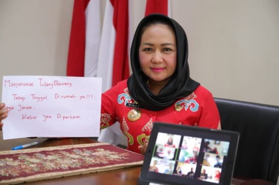 Bupati Tuba, Instruksikan Jajarannya Untuk Pantau Covid-19 Melalui Media Digital