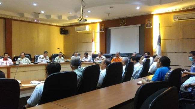 Warga Diimbau Untuk Tidak Panik dan Tidak Keluar Rumah