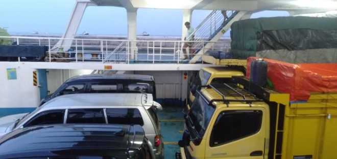 Himbauan Hentikan Aktifitas, Kapal Fery Mentok-TAA Masih Angkut Penumpang