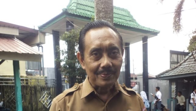 SMAN 11 Berikan Les Tambahan Untuk Hadapi UN