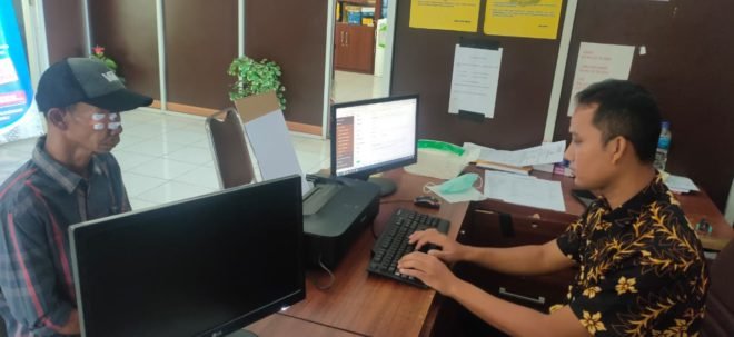 Hendak Pulang ke Rumah, Mamat Disiram Cuko Parah