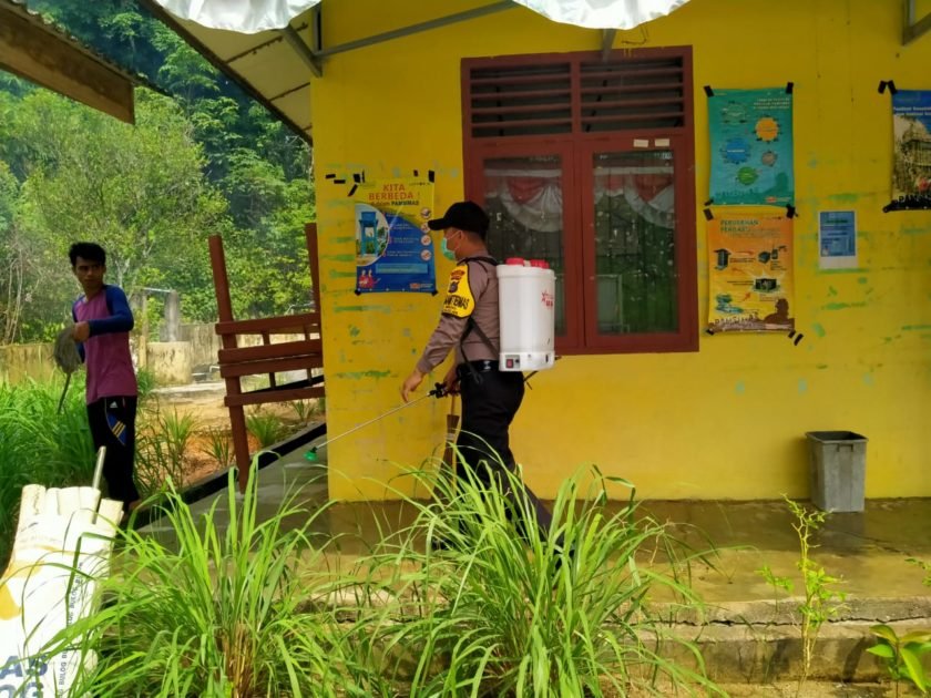 Perjuangan Polisi di Babel Harus Berpisah dengan Istri Demi Dampingi Warganya